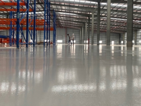Paint concrete floors in Da Nang
