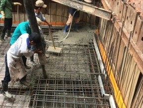 Cracking structures in Da Nang